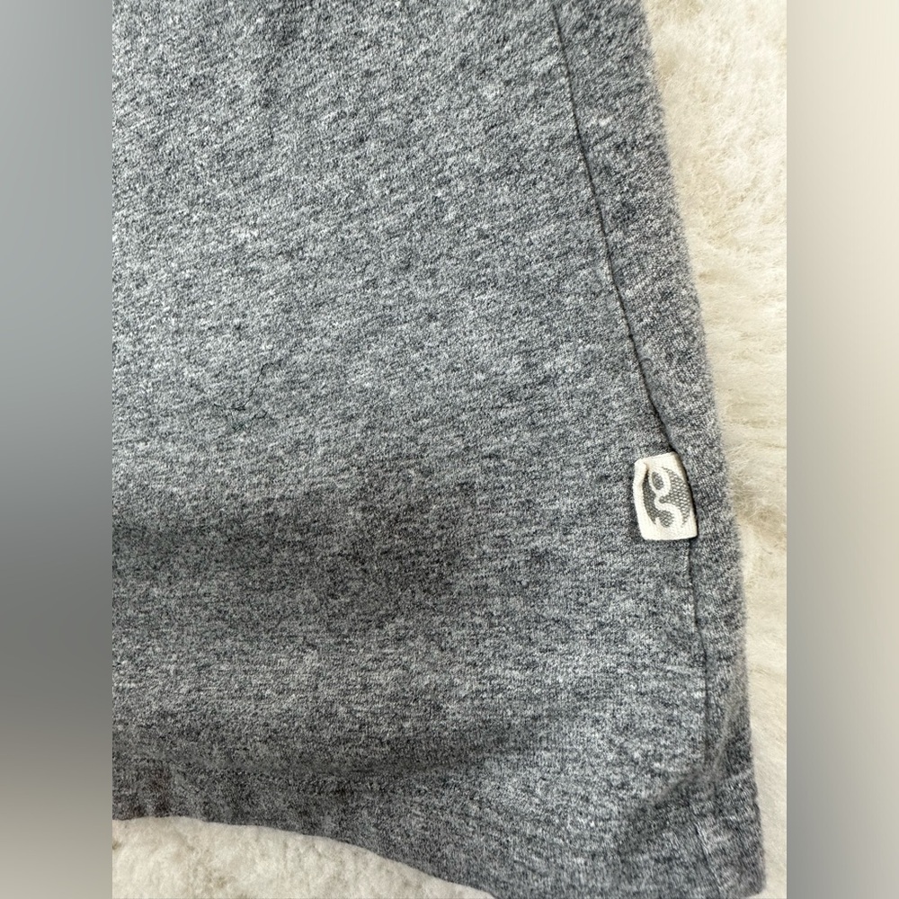 Get France women’s long sleeve gray stretch athletic casual shirt Large L - Picture 4 of 5